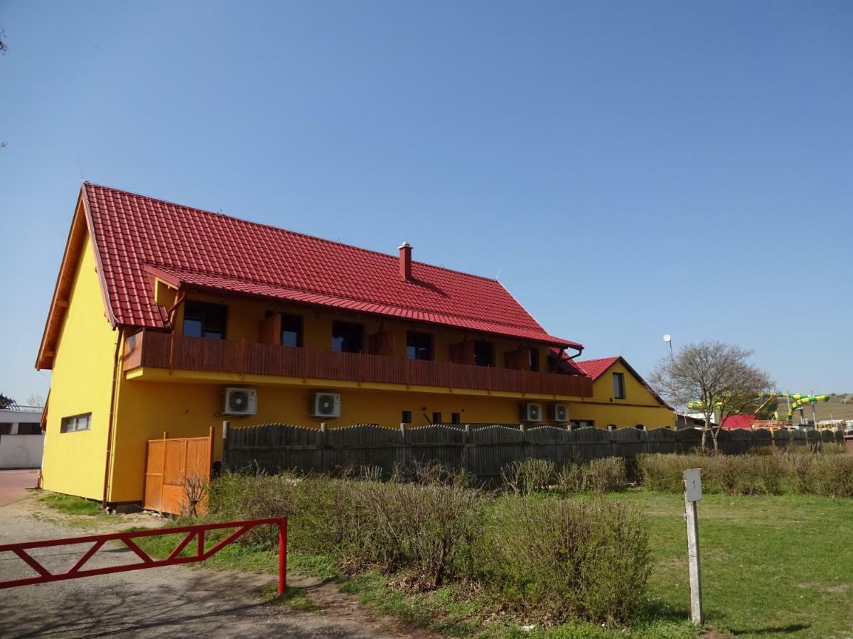 Penzion U Raka Pasohlávky Exterior foto